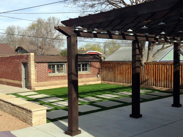 Green Lawn Sacaton, Arizona Gardeners, Backyard Landscaping